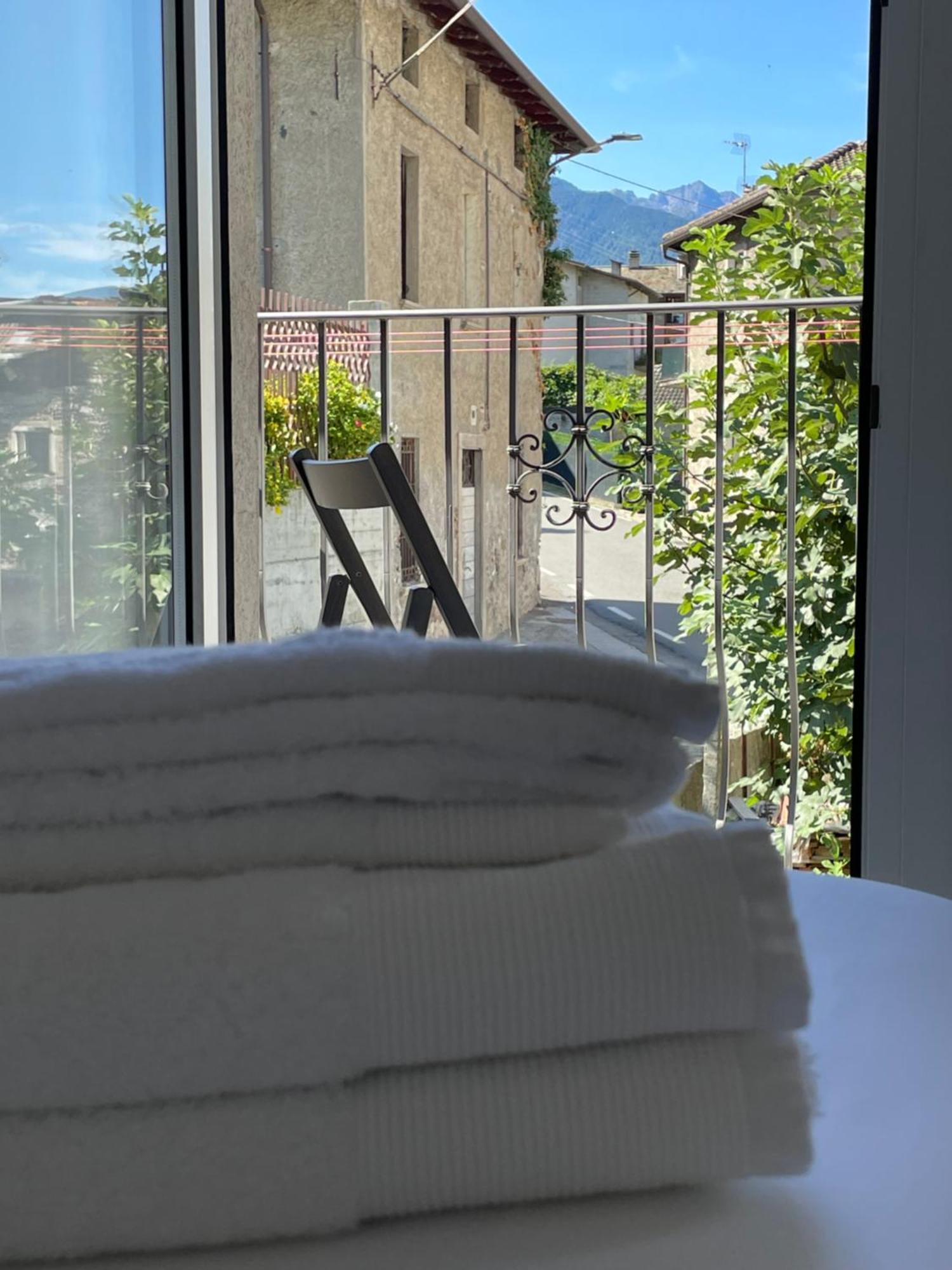 Ca Marasciol A 5 Minuti Dal Trenino Rosso Del Bernina Express Hotel Villa di Tirano Exterior photo
